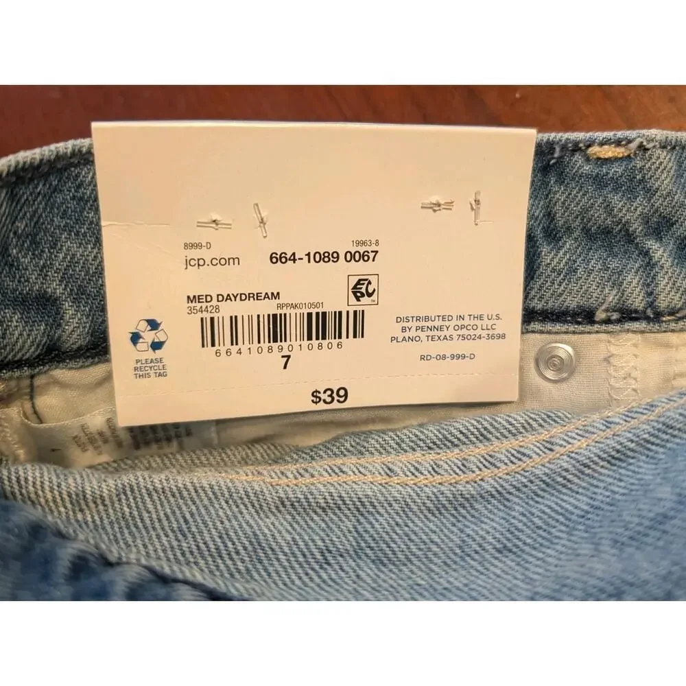 NWT Arizona Long Denim 5' Jean Shorts Women's 7 $38